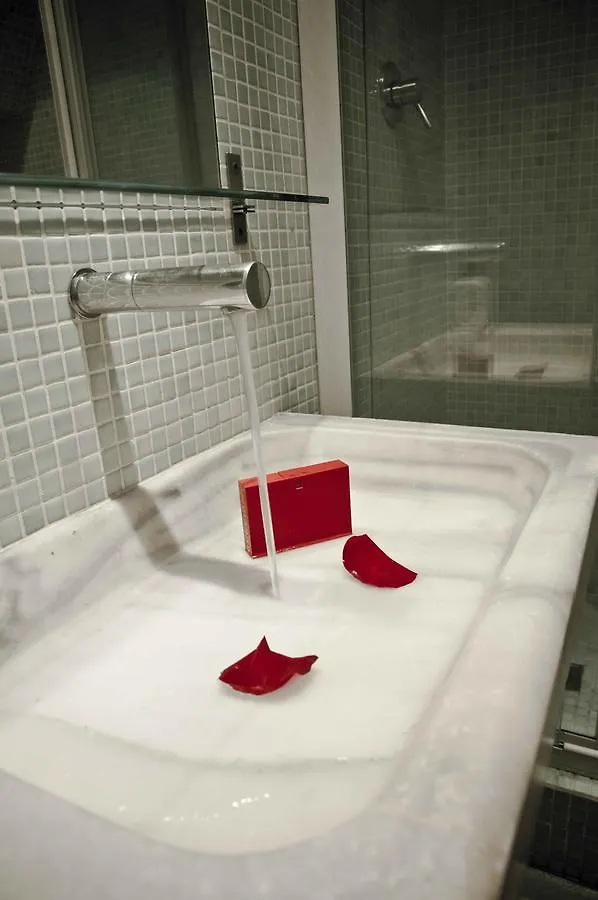 Barceloneta Suites Apartments Beach Spanien